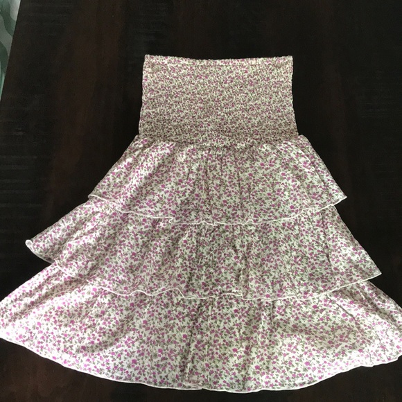 Old Navy Dresses & Skirts - Strapless Floral Dress - Old Navy